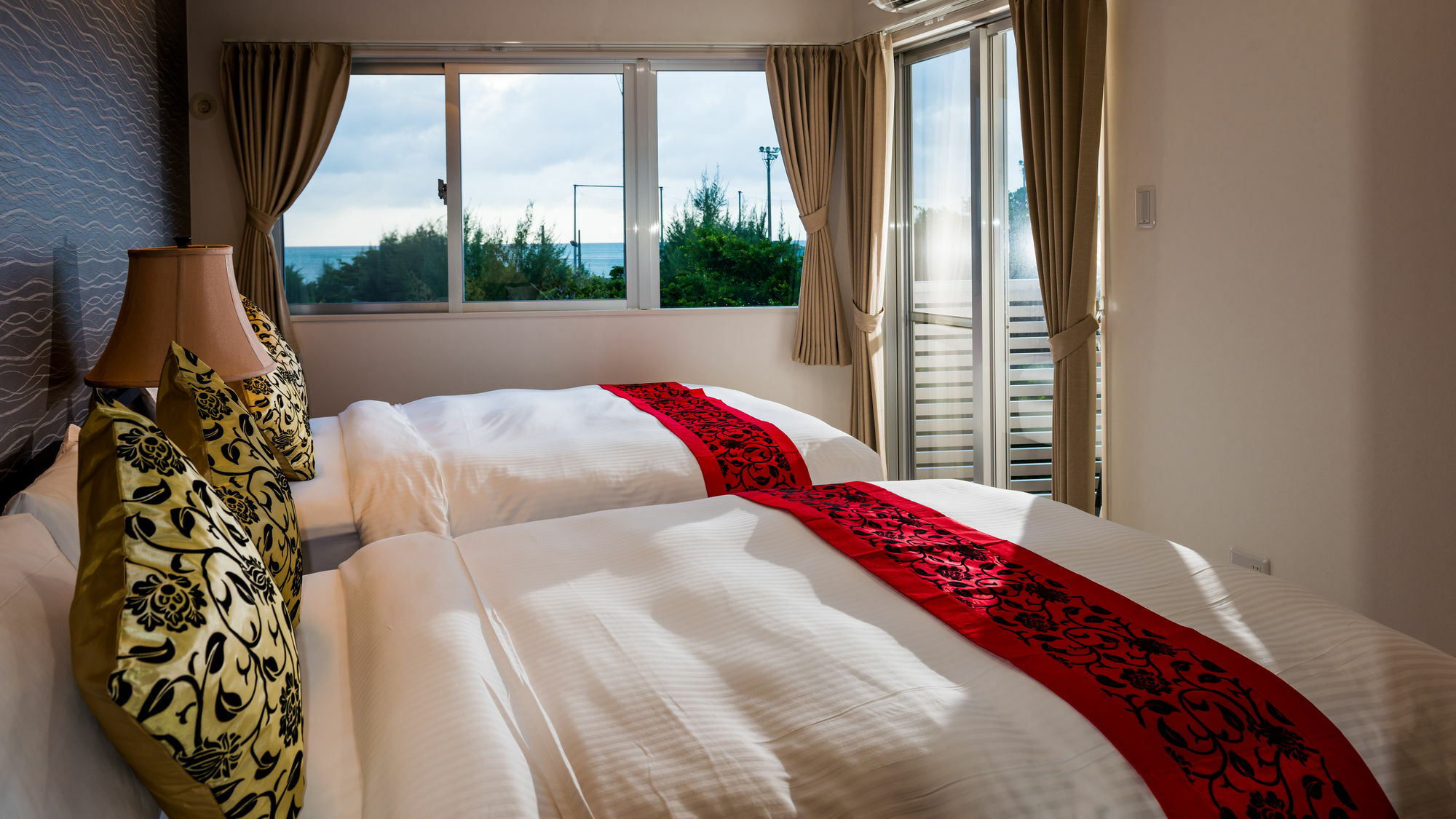 United Resort Ocean Front Onna Exterior foto